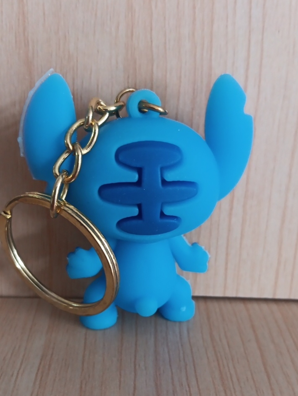 Stitch Keychain New - Picture 2 of 2